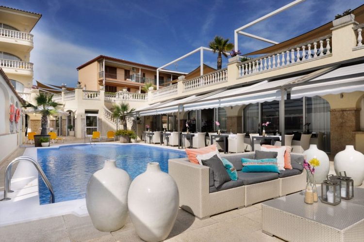 11277-01-hotel-barcarola